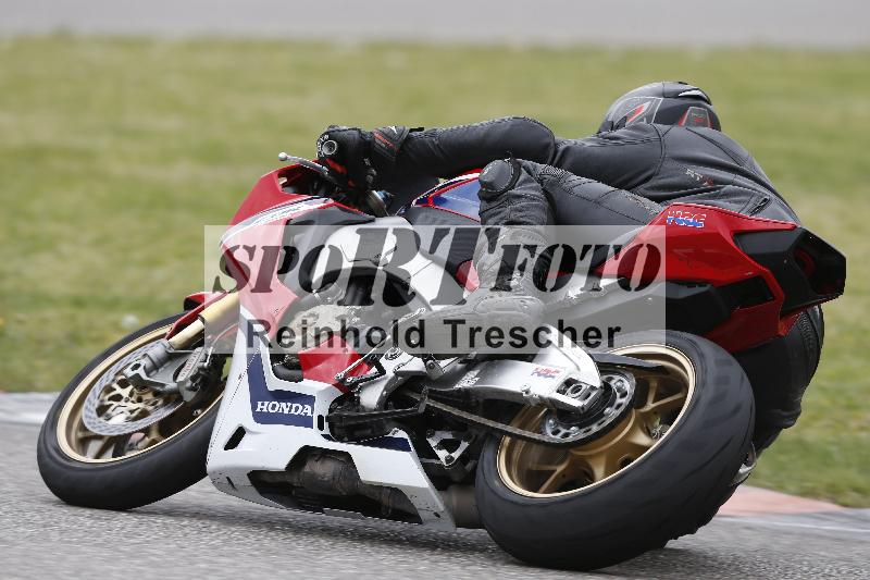 /Archiv-2025/08 20.04.2025 Speer Racing ADR/Gruppe gruen/454